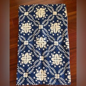 Pottery Barn & MARK SIKES Pillow Sham BLUE FLORAL  Gorgeous!! 26 In By 15.5 In